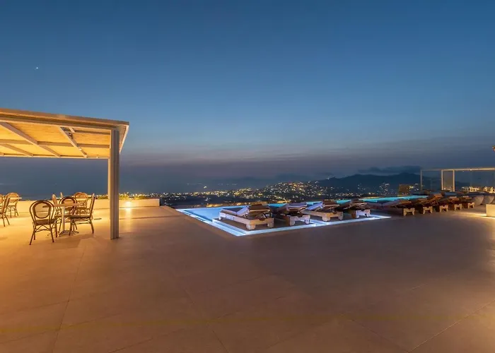 Sunset Hill Suites