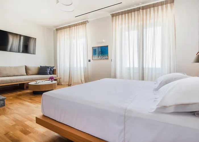 Anaya Suites